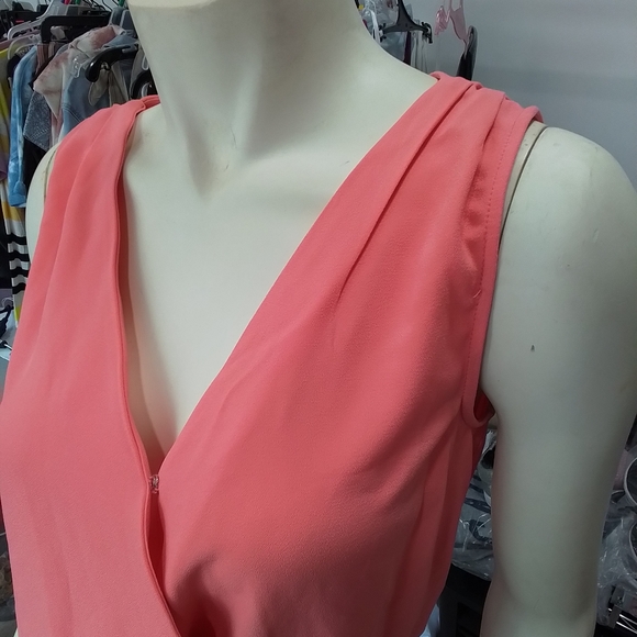 Romeo & Juliet Couture Coral Medium Jumpsuit - Picture 10 of 17